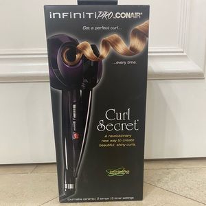 Infiniti PRO conair curl secret. New in box, never opened. Beach Hair ready!